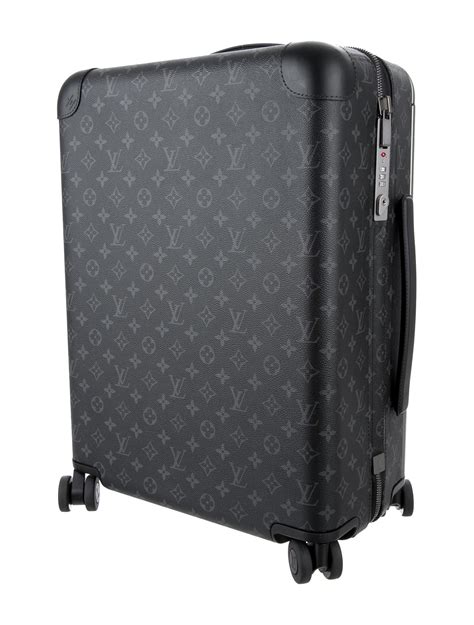 Horizon 55 Suitcase 